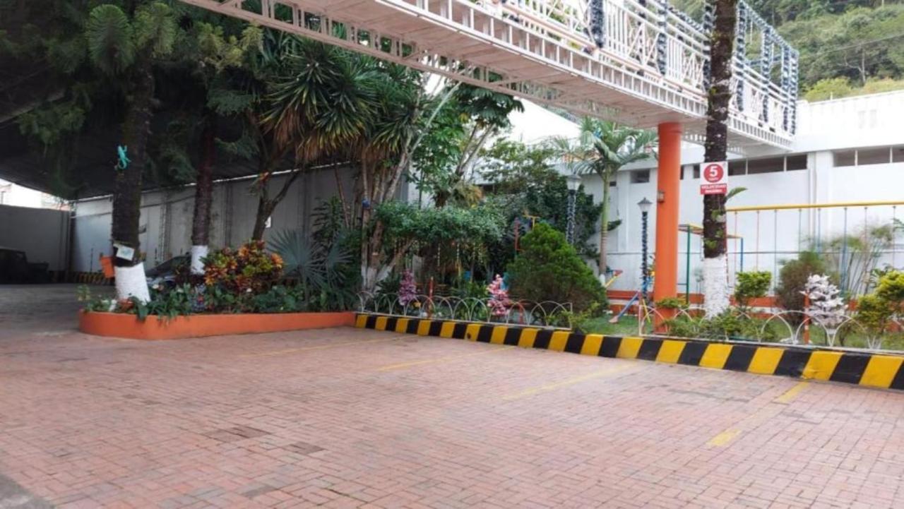 Hotel Emperador Barbosa  Buitenkant foto