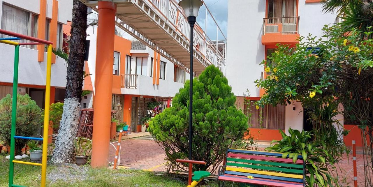 Hotel Emperador Barbosa  Buitenkant foto